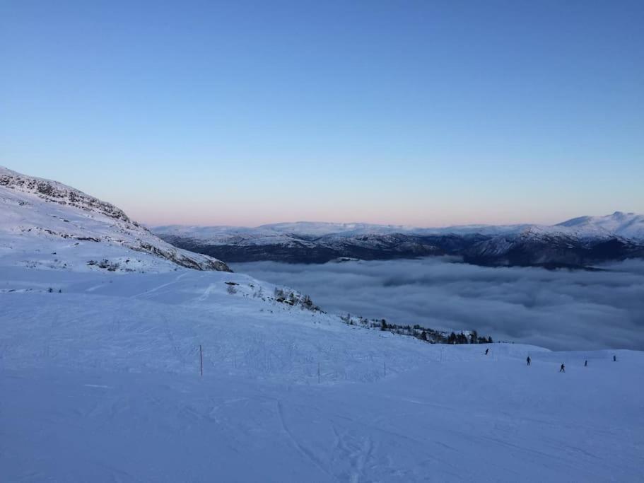 Voss - Flott Hytte I Bavallen Skulestadmo Екстер'єр фото